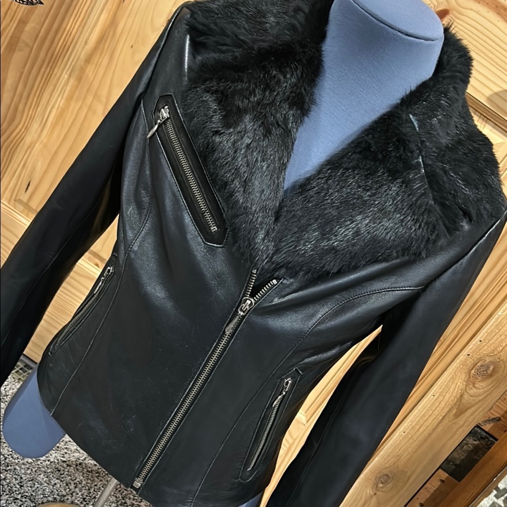 Harley-Davidson Black Leather Jacket with Plush Collar